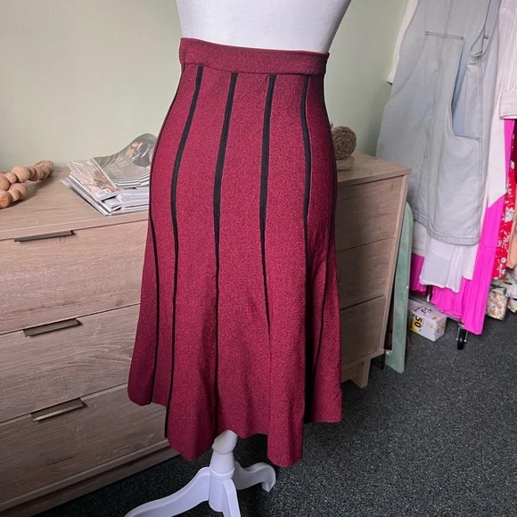 Maroon Black Pleated High-Waist Sweater Stretch Modest Midi Knee-Length Skirt S - Picture 5 of 16